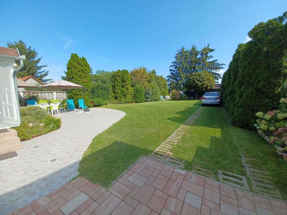 Holiday Home In Balatonboglar 45807 מראה חיצוני תמונה