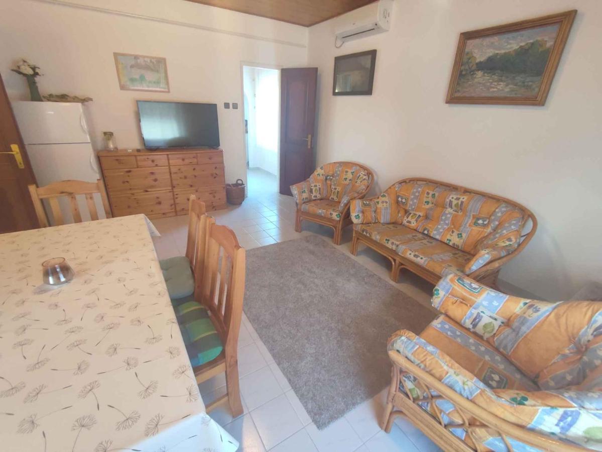 Holiday Home In Balatonboglar 45807 מראה חיצוני תמונה